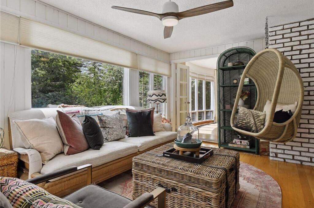 Photo of Livingroom in Minnetonka