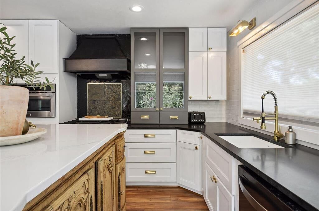 Photo of Kitchen in Minnetonka
