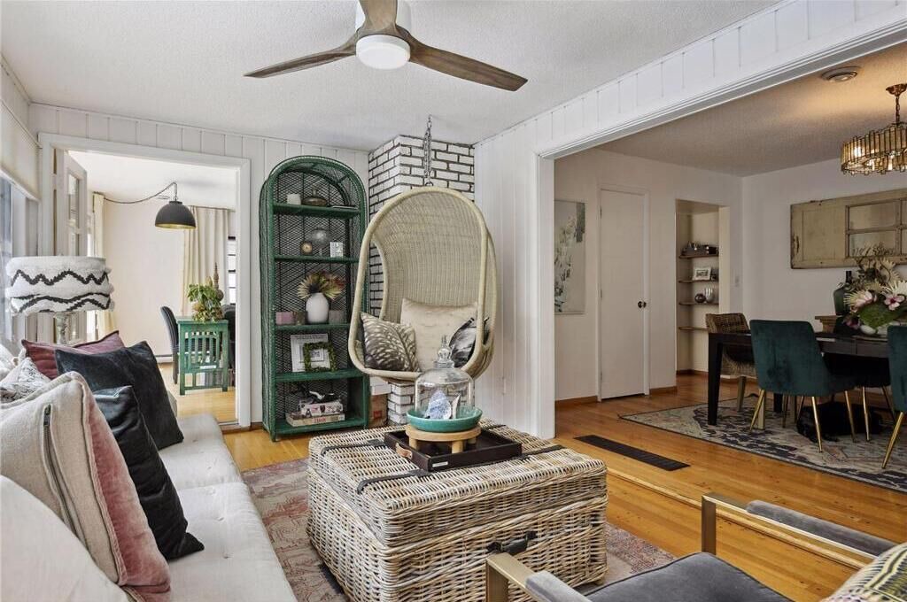 Photo of Livingroom in Minnetonka