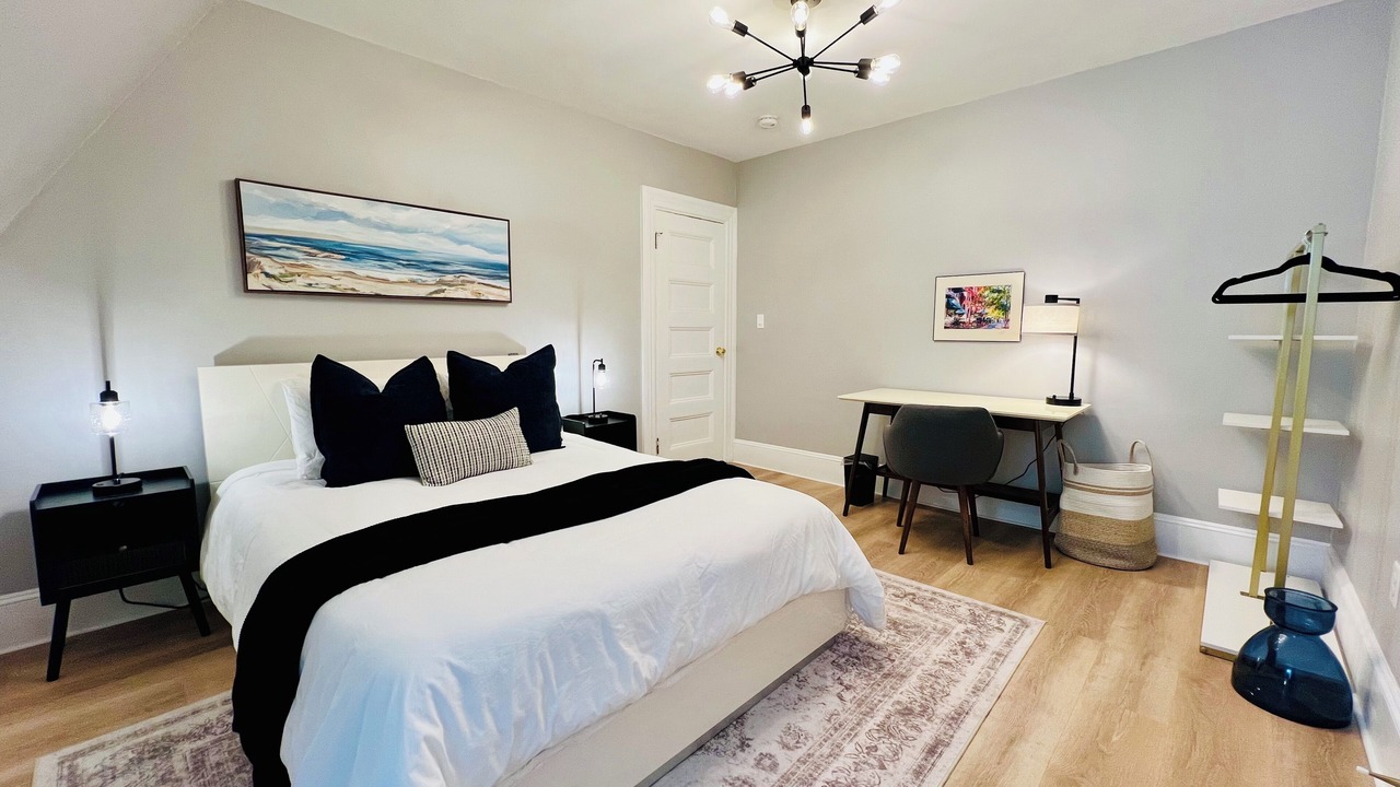 Photo of Bedroom in Mid-Cambridge