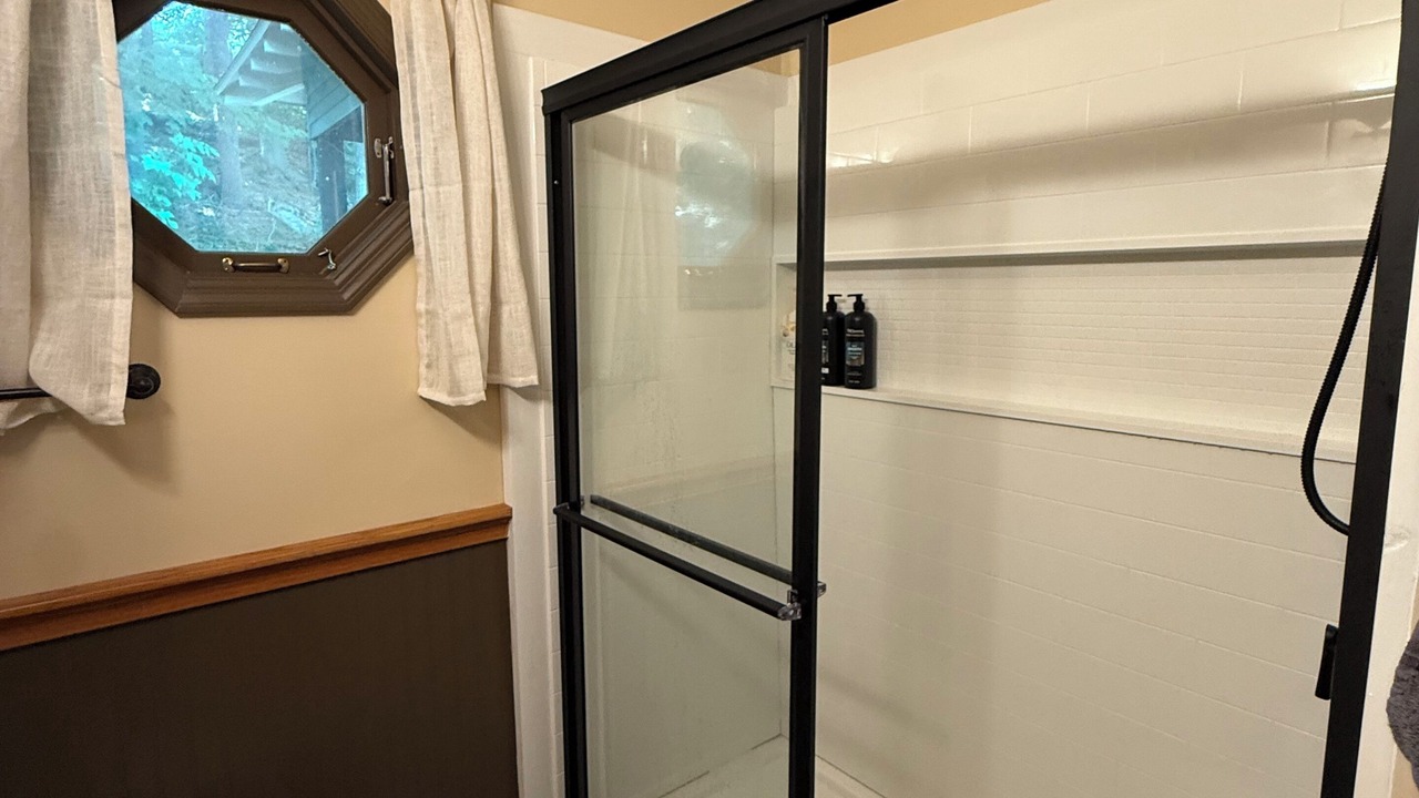 Photo of Bathroom in Elizabethtown