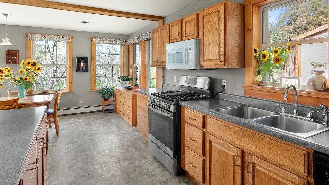 Photo of Kitchen in Waterbury Center