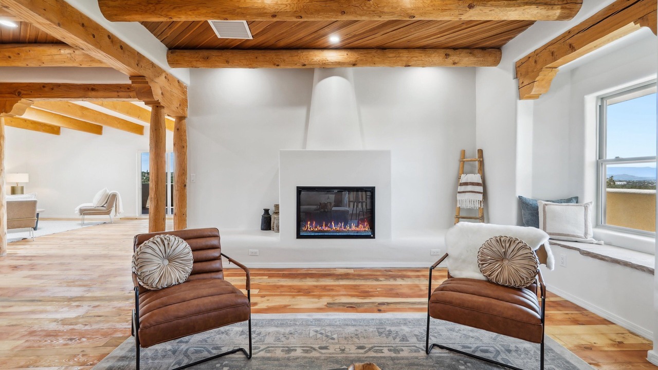 Photo of Livingroom in Canoncito