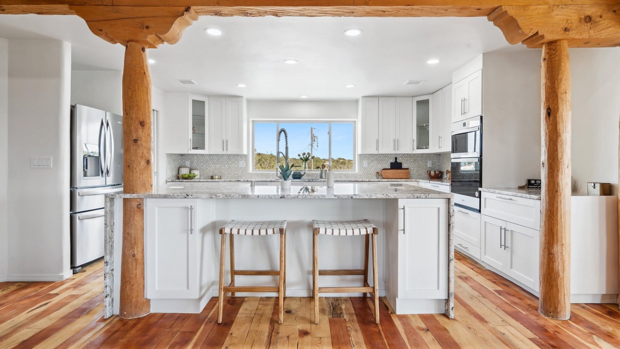 Photo of Kitchen in Canoncito