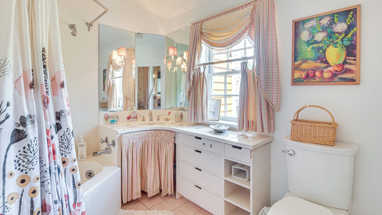 Photo of Bathroom in Lake Placid