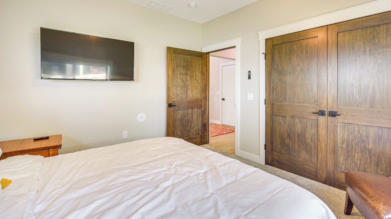 Photo of Bedroom in Amery