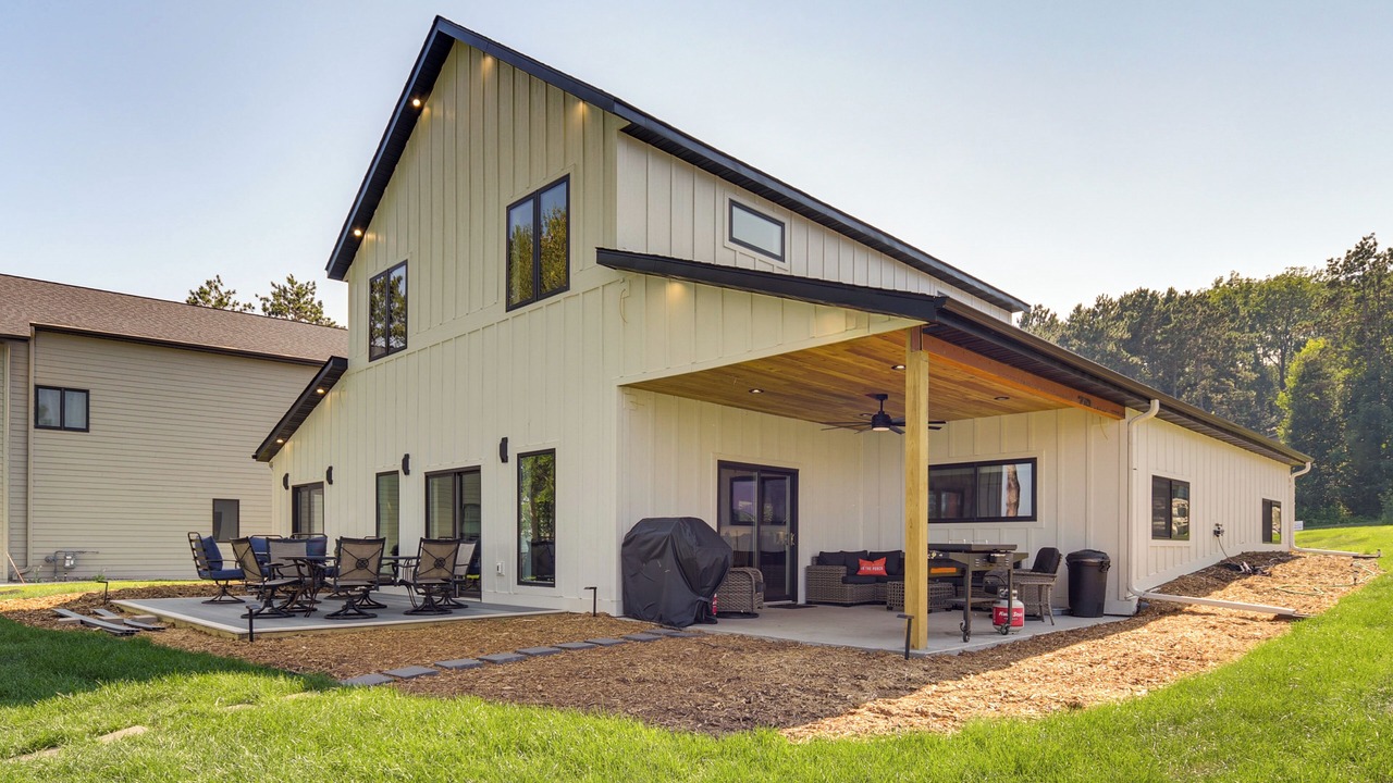 Photo of Outdoor in Amery