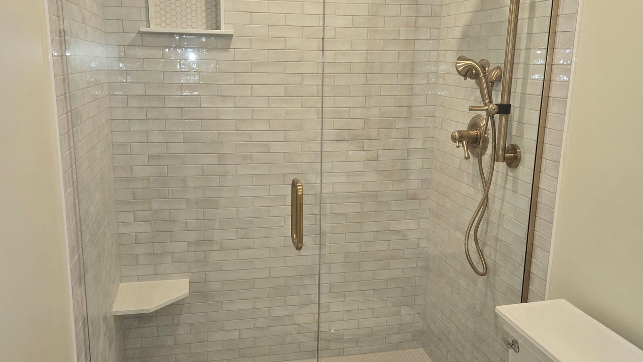 Photo of Bathroom in Decorah
