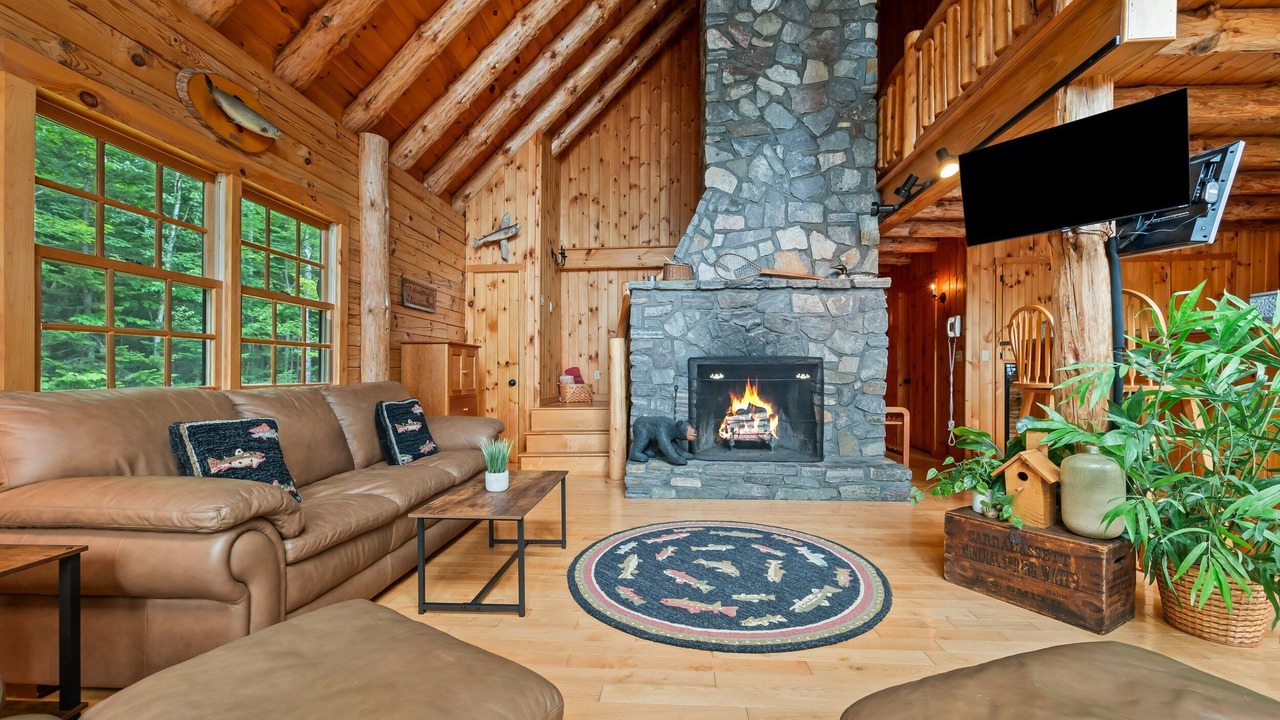 Photo of Livingroom in Rangeley Plantation