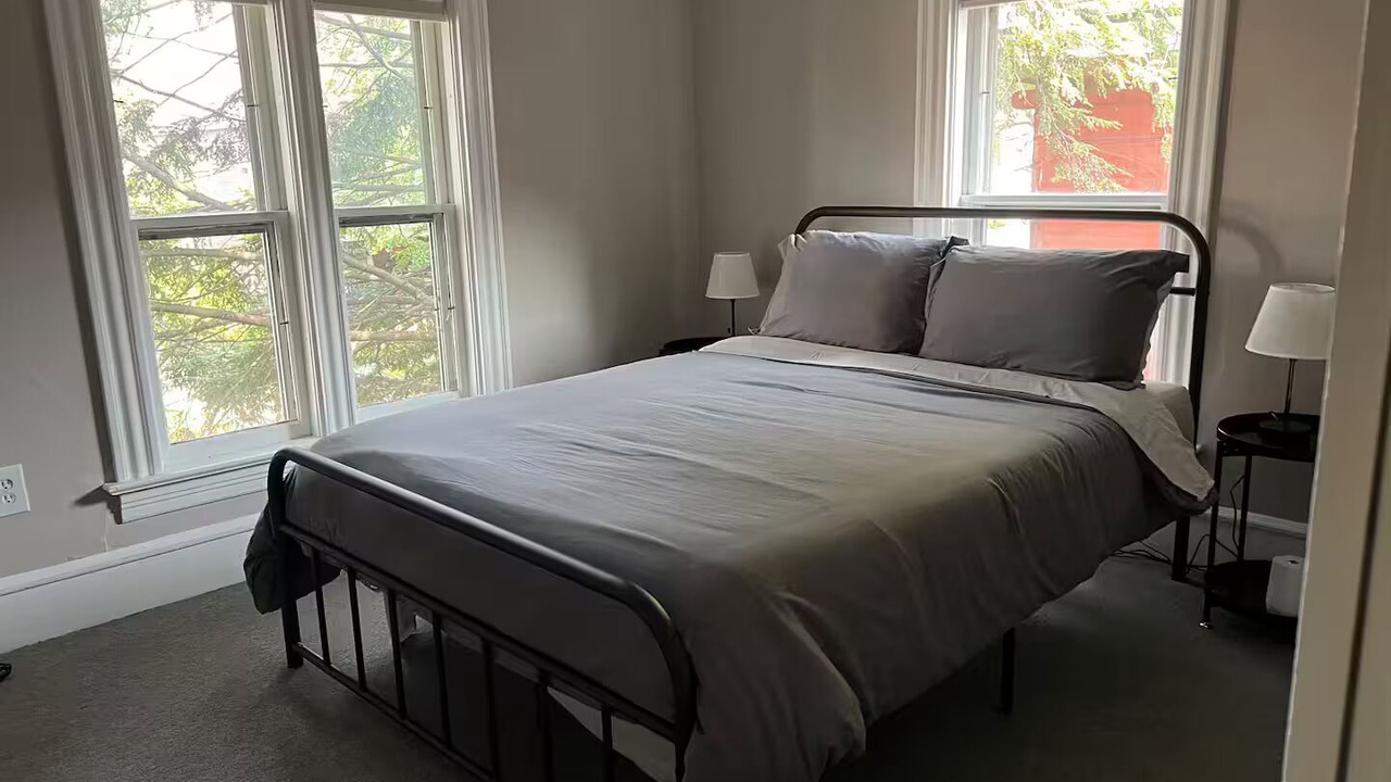 Photo of Bedroom in Old North End