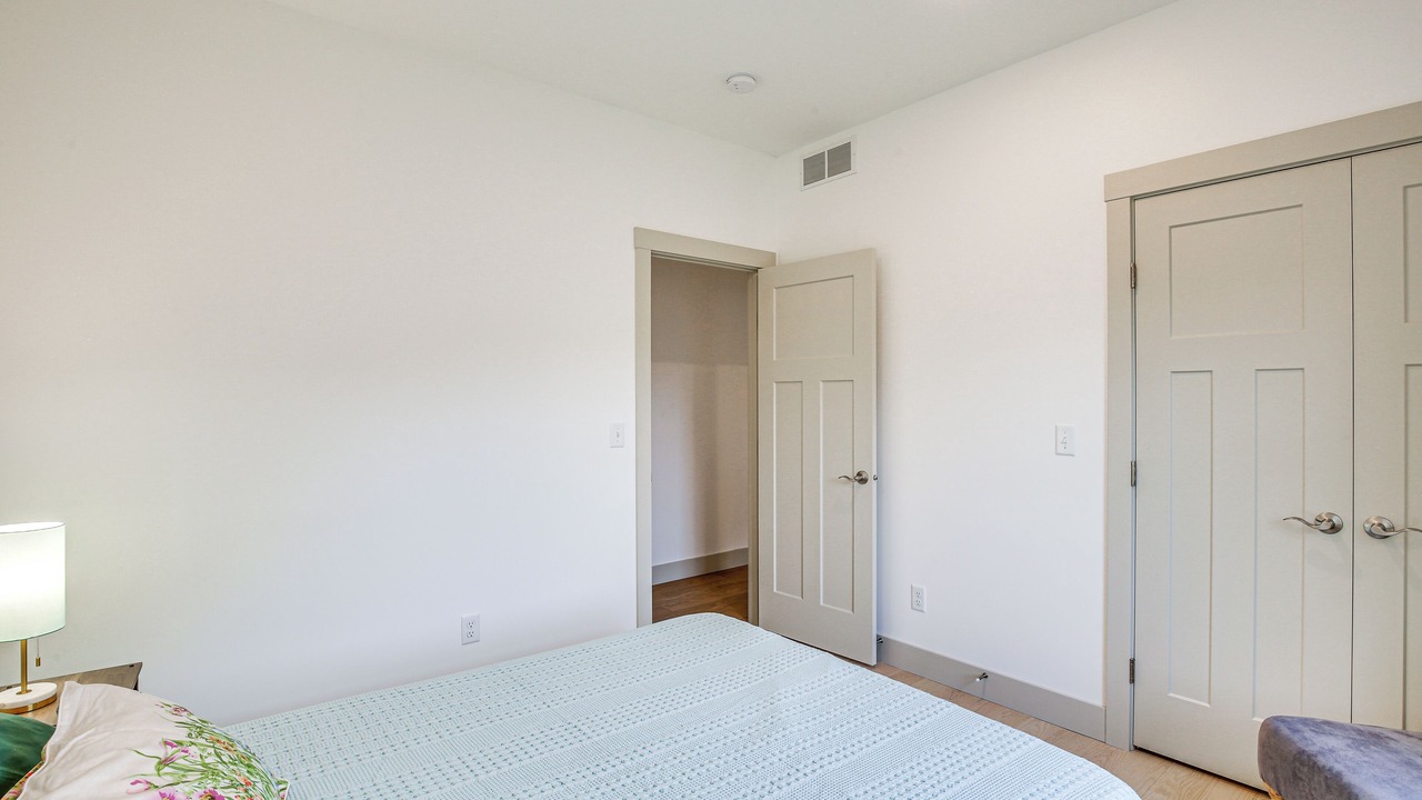 Photo of Bedroom in Pine Island