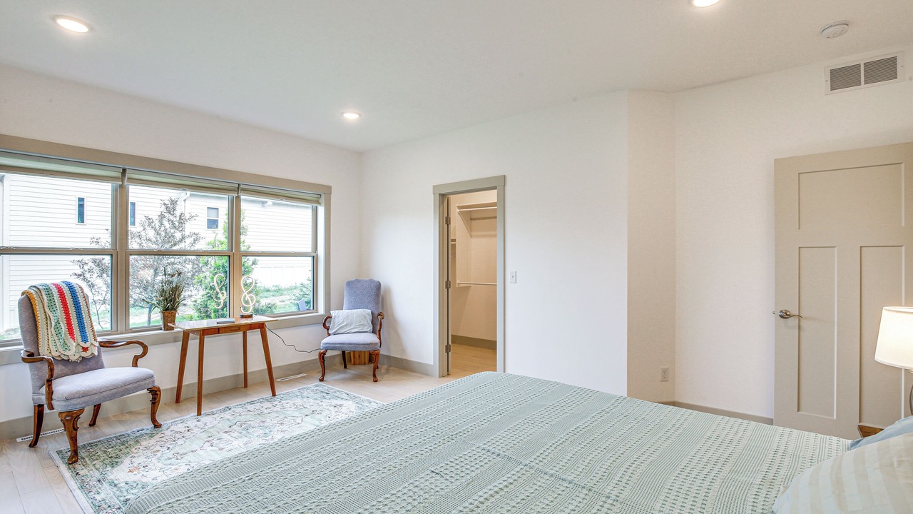 Photo of Bedroom in Pine Island