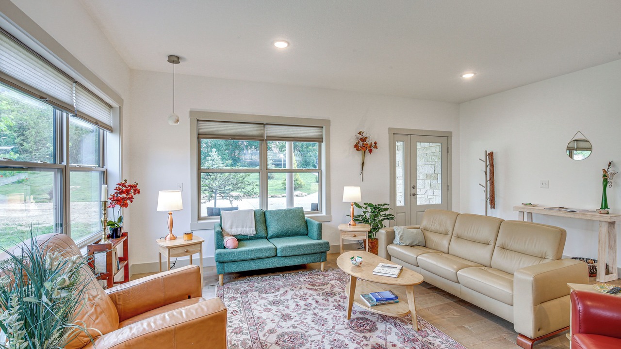 Photo of Livingroom in Pine Island