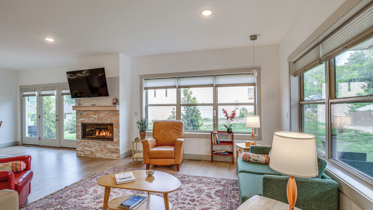 Photo of Livingroom in Pine Island