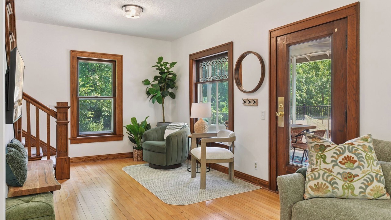 Photo of Livingroom in Minnetonka