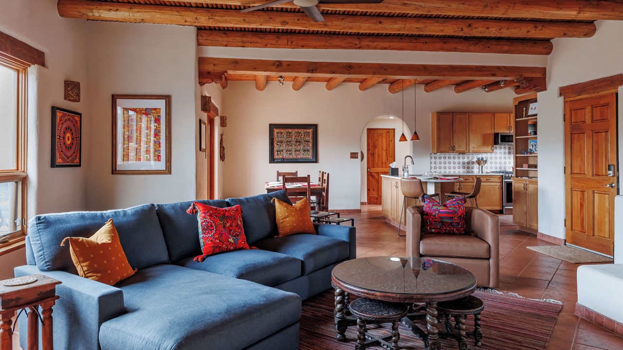 Photo of Livingroom in Taos