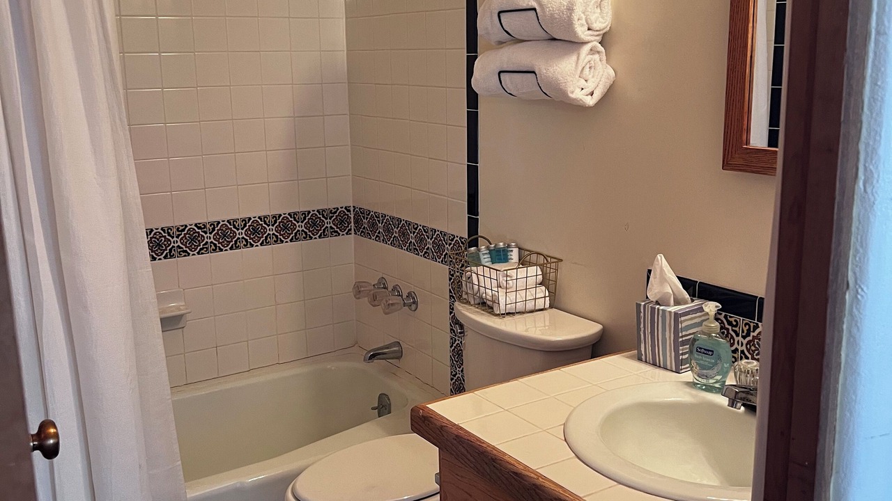 Photo of Bathroom in Arroyo Seco