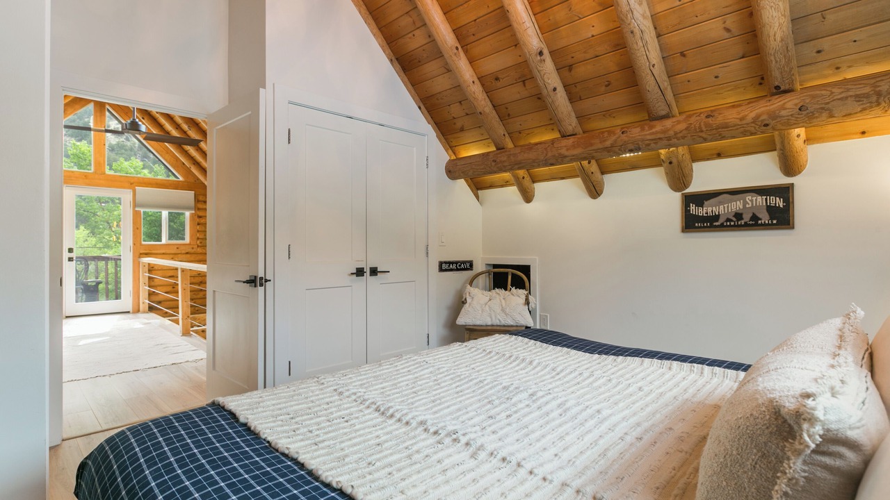 Photo of Bedroom in Jemez Springs