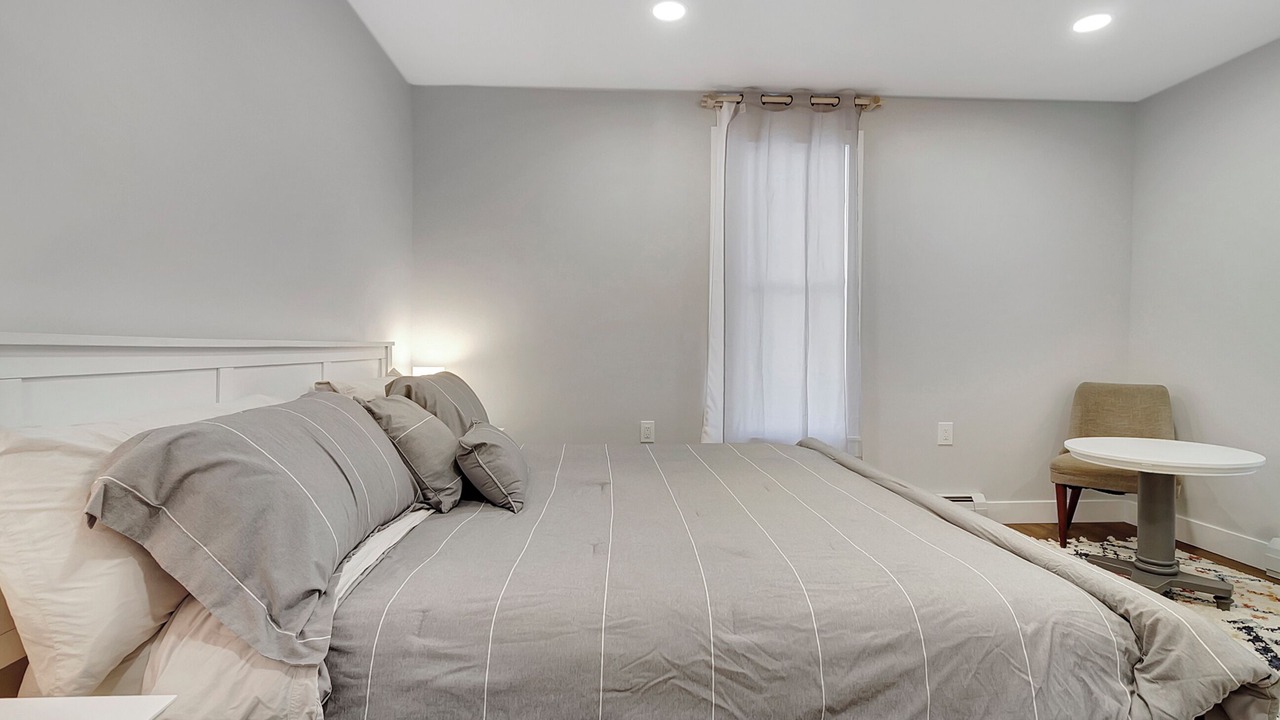 Photo of Bedroom in East Haven  Rutland County