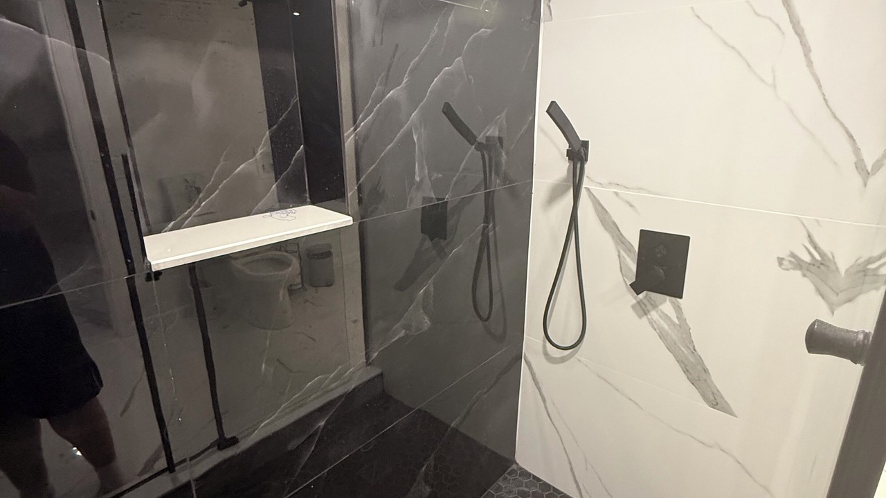 Photo of Bathroom in Bantam