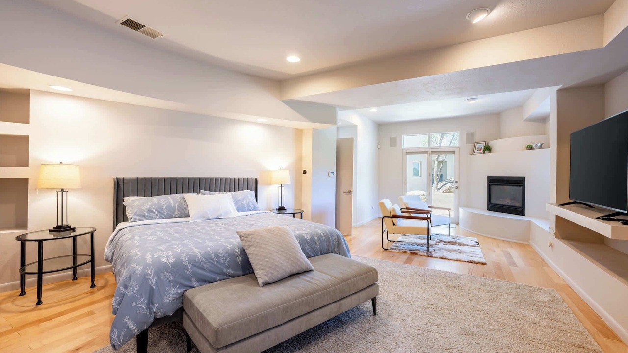 Photo of Bedroom in Sandia Heights South
