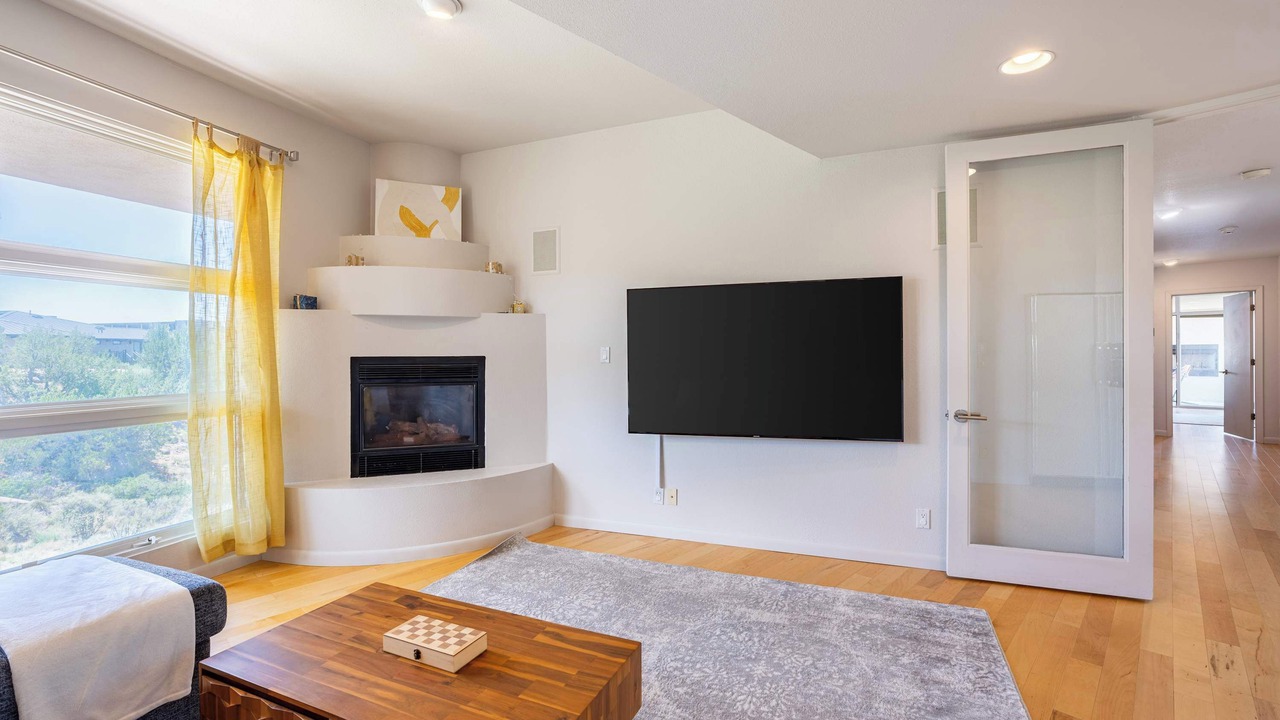 Photo of Livingroom in Sandia Heights South