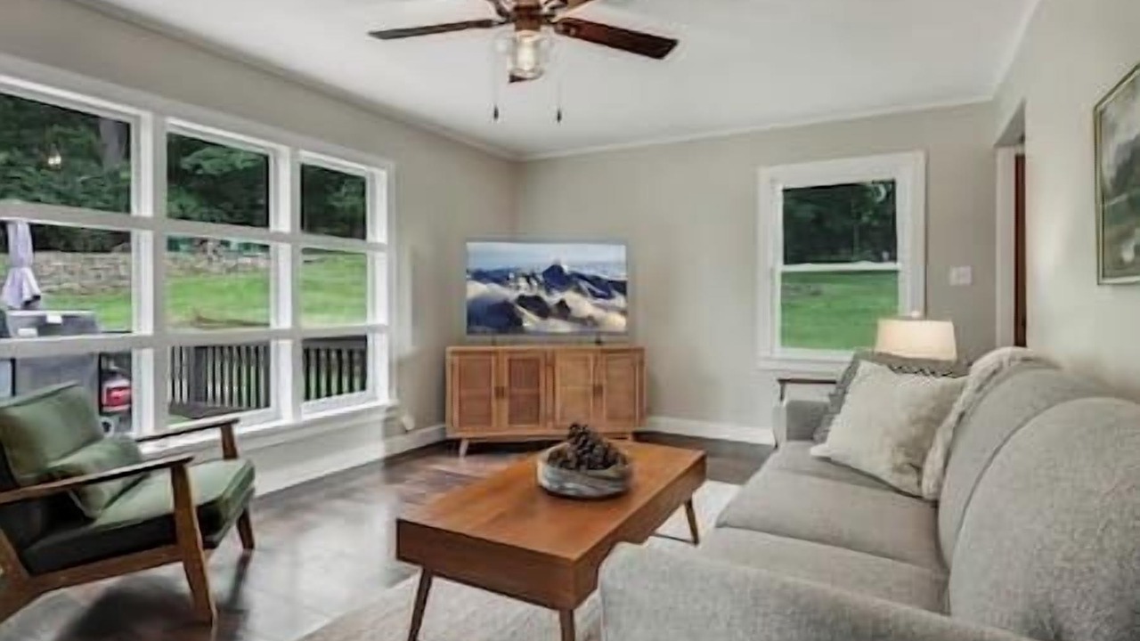 Photo of Livingroom in Menomonie