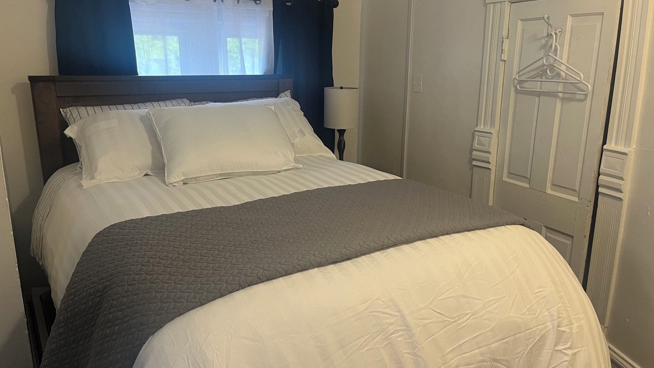 Photo of Bedroom in Highland