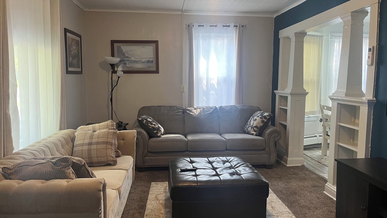 Photo of Livingroom in Highland
