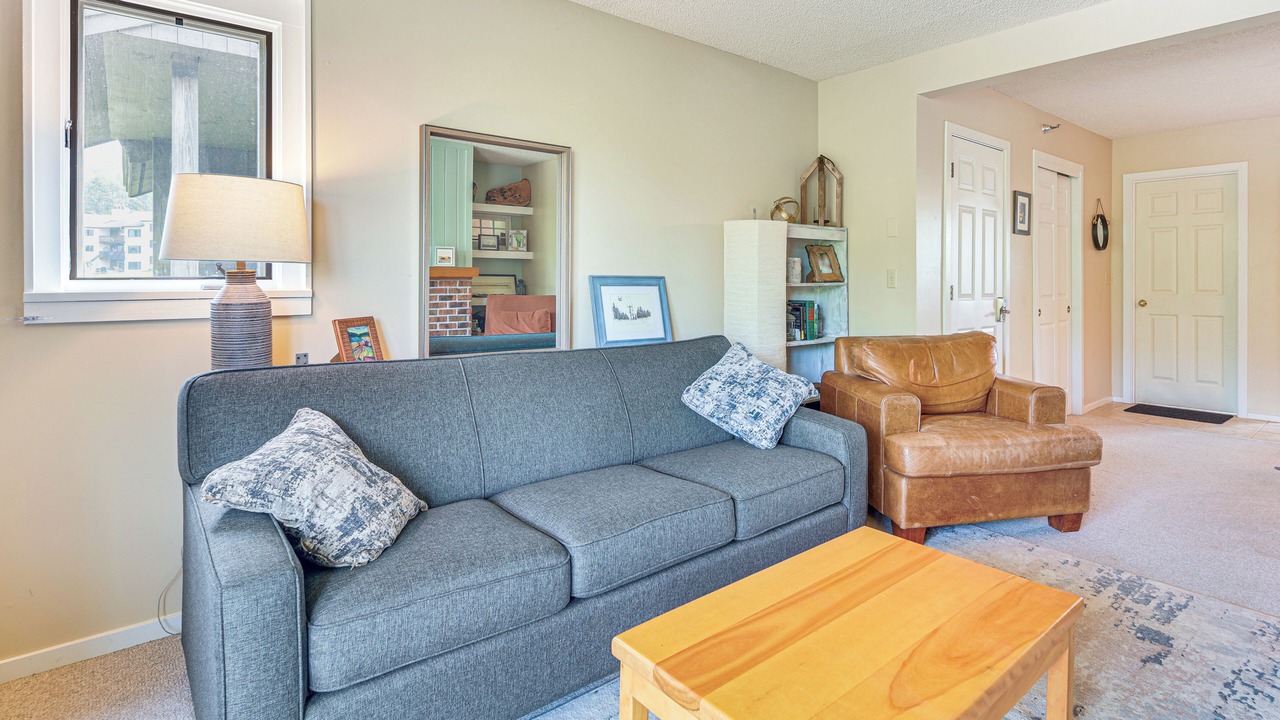 Photo of Livingroom in Bolton Valley