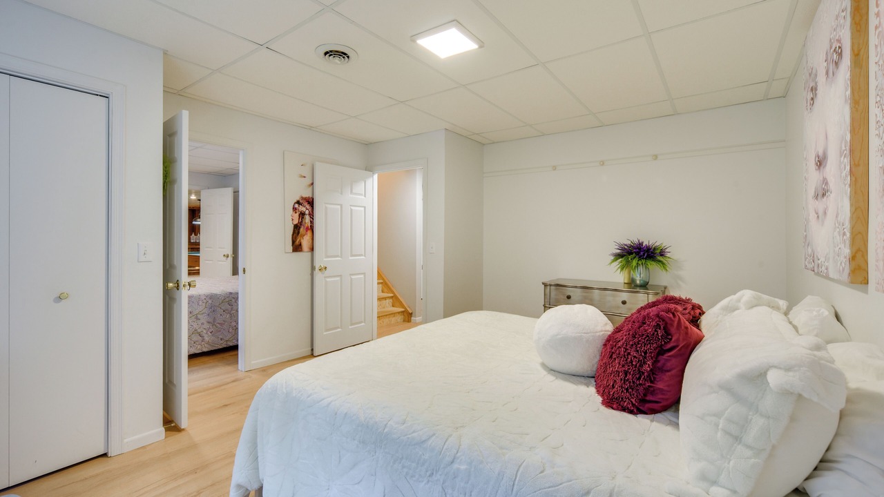 Photo of Bedroom in Siren