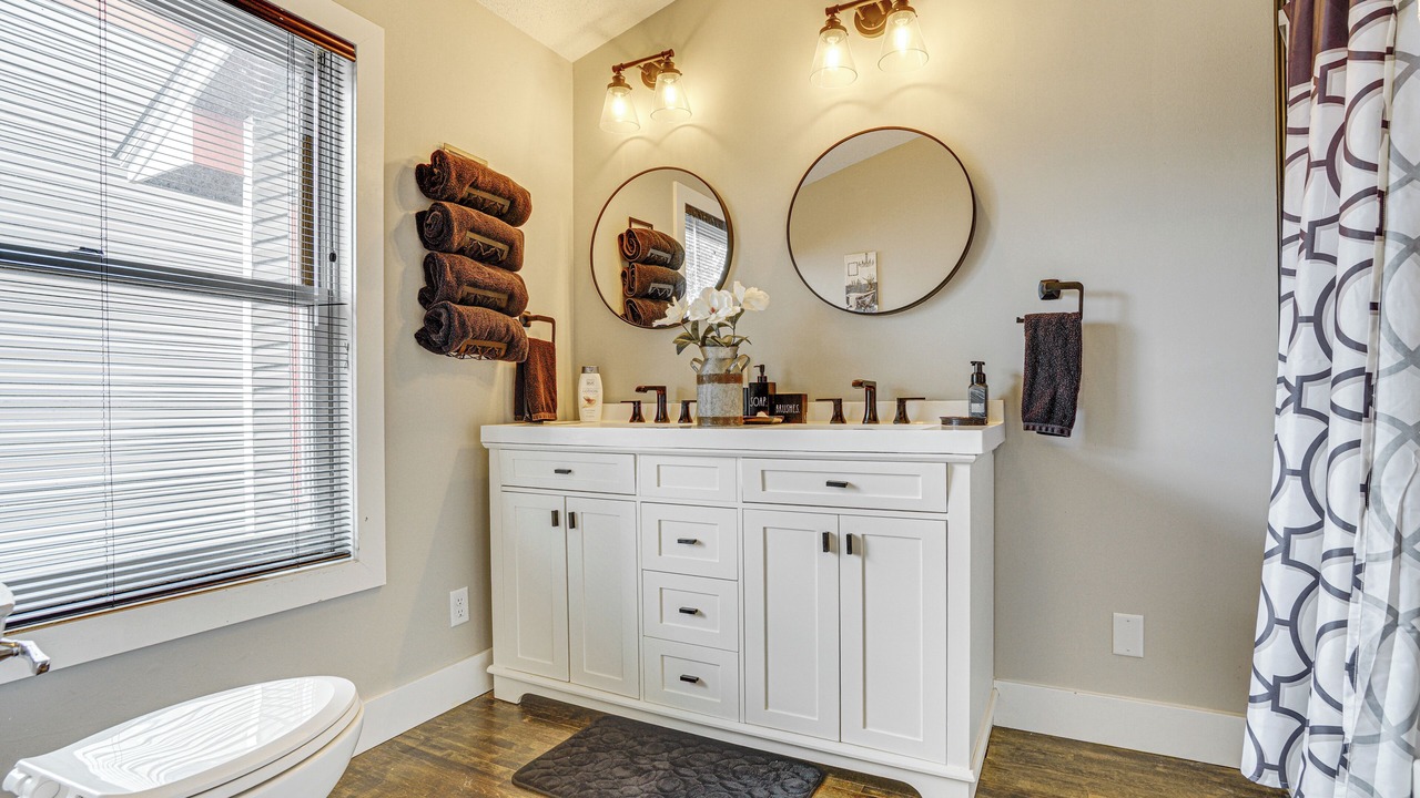 Photo of Bathroom in Whittier