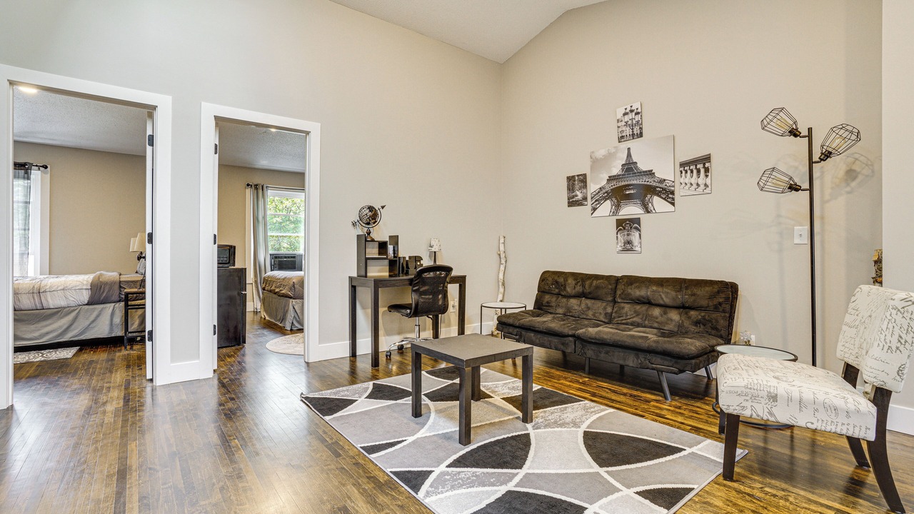 Photo of Livingroom in Whittier