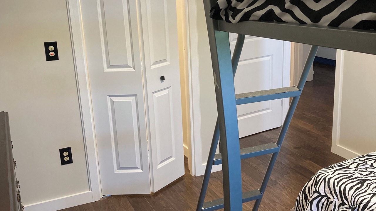 Photo of Bedroom in Oswego