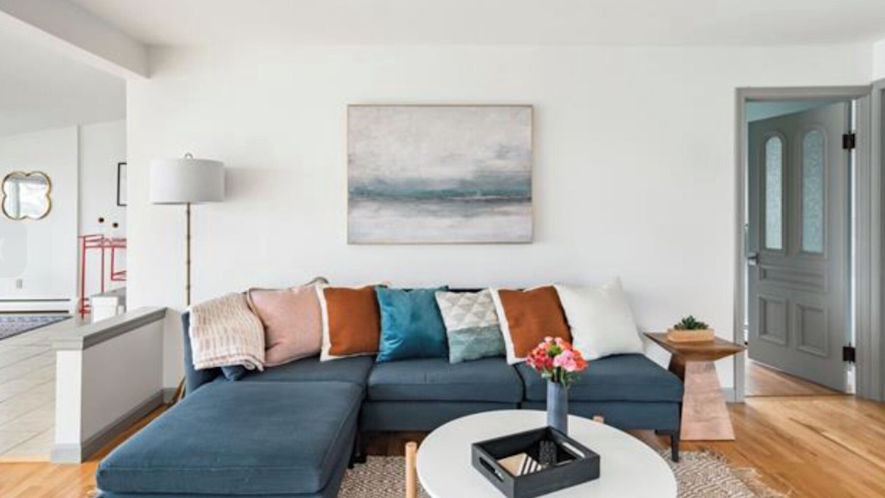 Photo of Livingroom in Malletts Bay