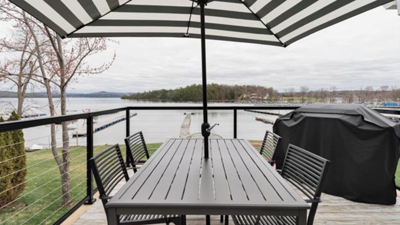 Photo of Outdoor in Malletts Bay