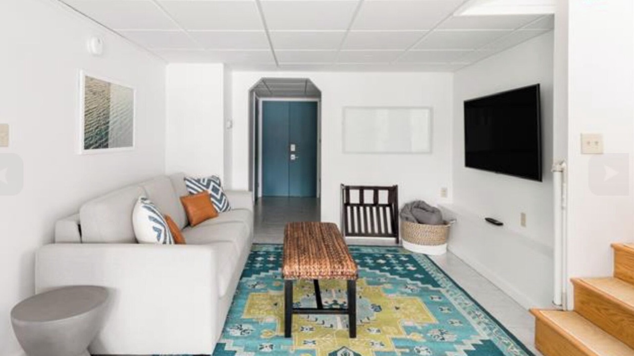Photo of Livingroom in Malletts Bay