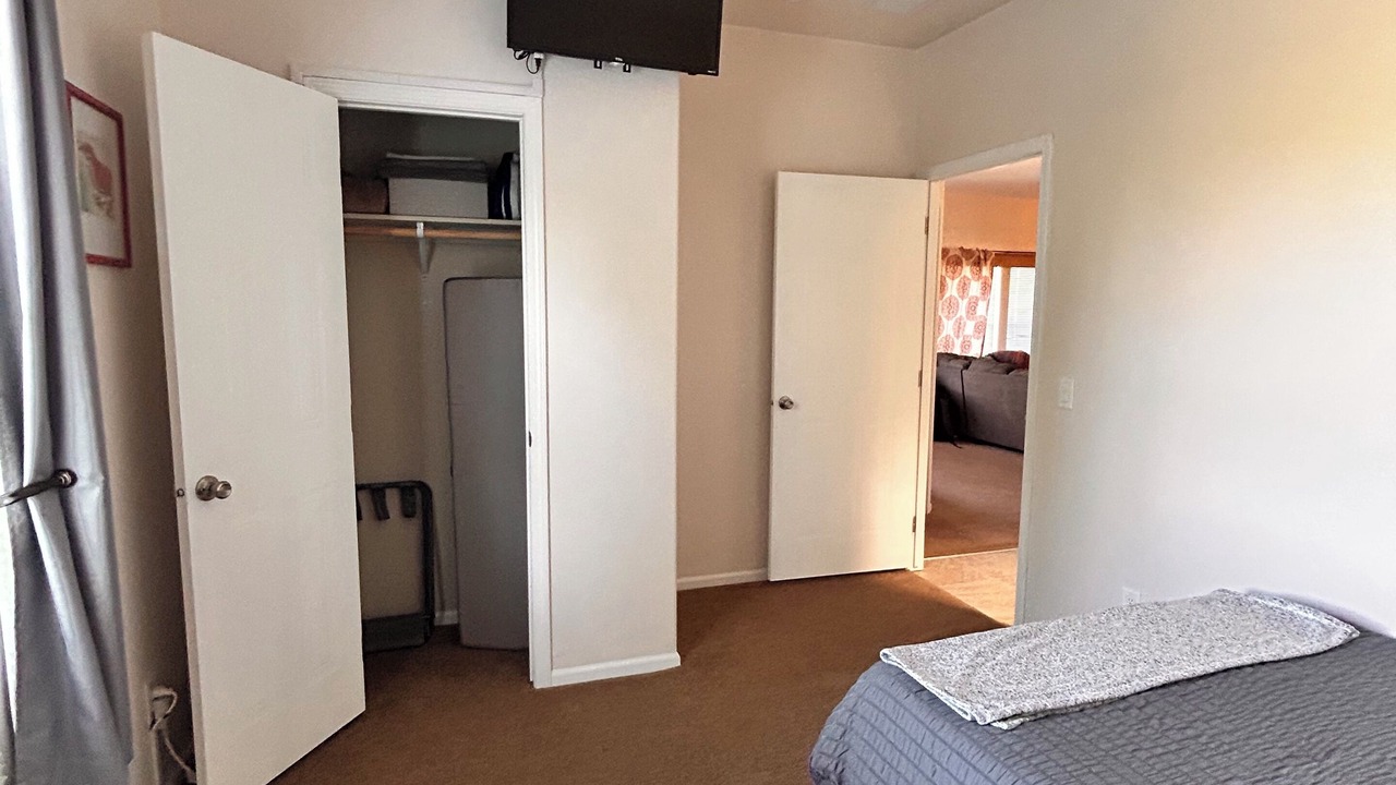 Photo of Bedroom in Springer