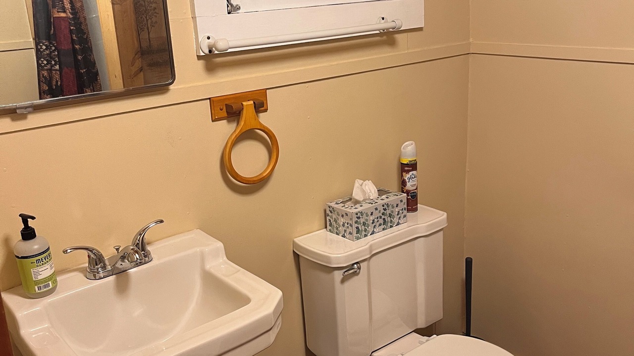 Photo of Bathroom in Hayward