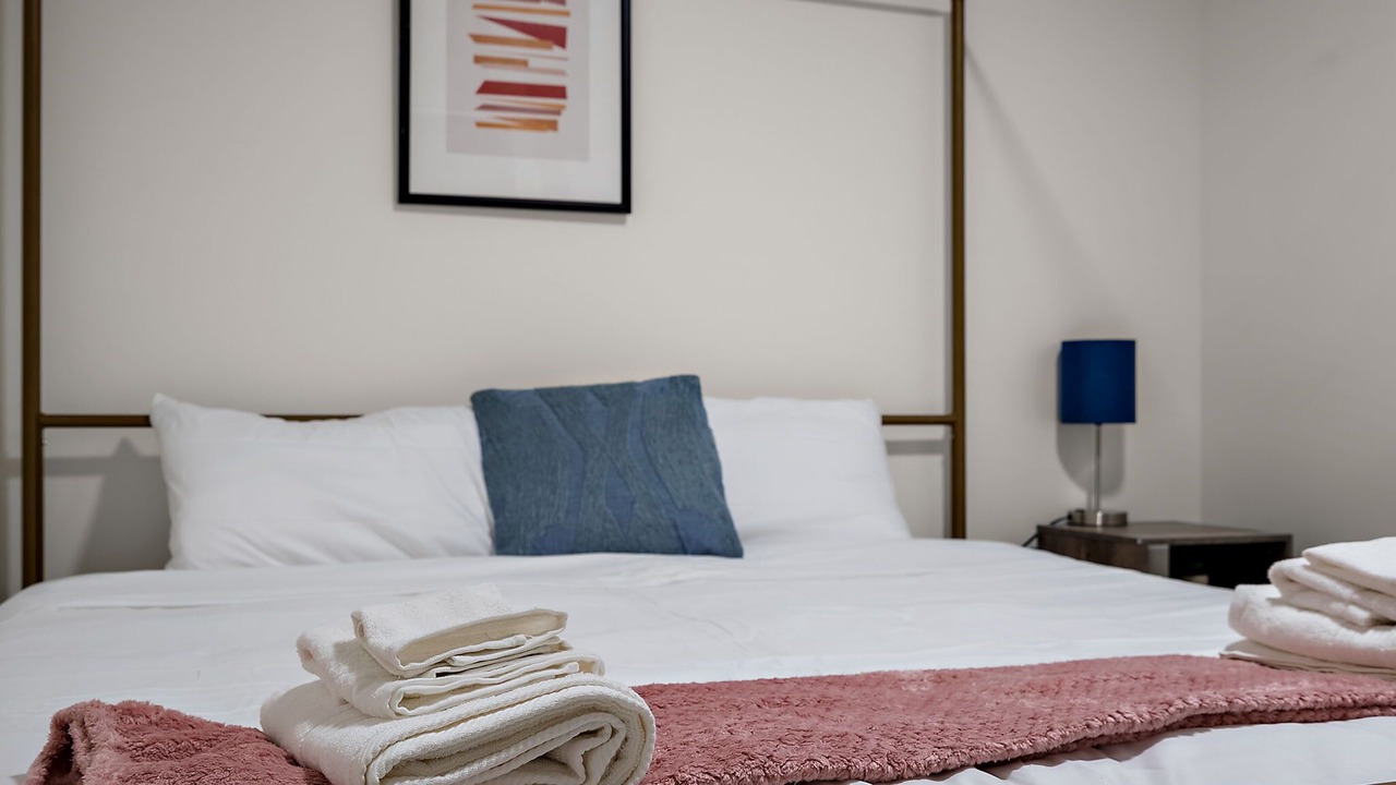 Photo of Bedroom in Warehouse District