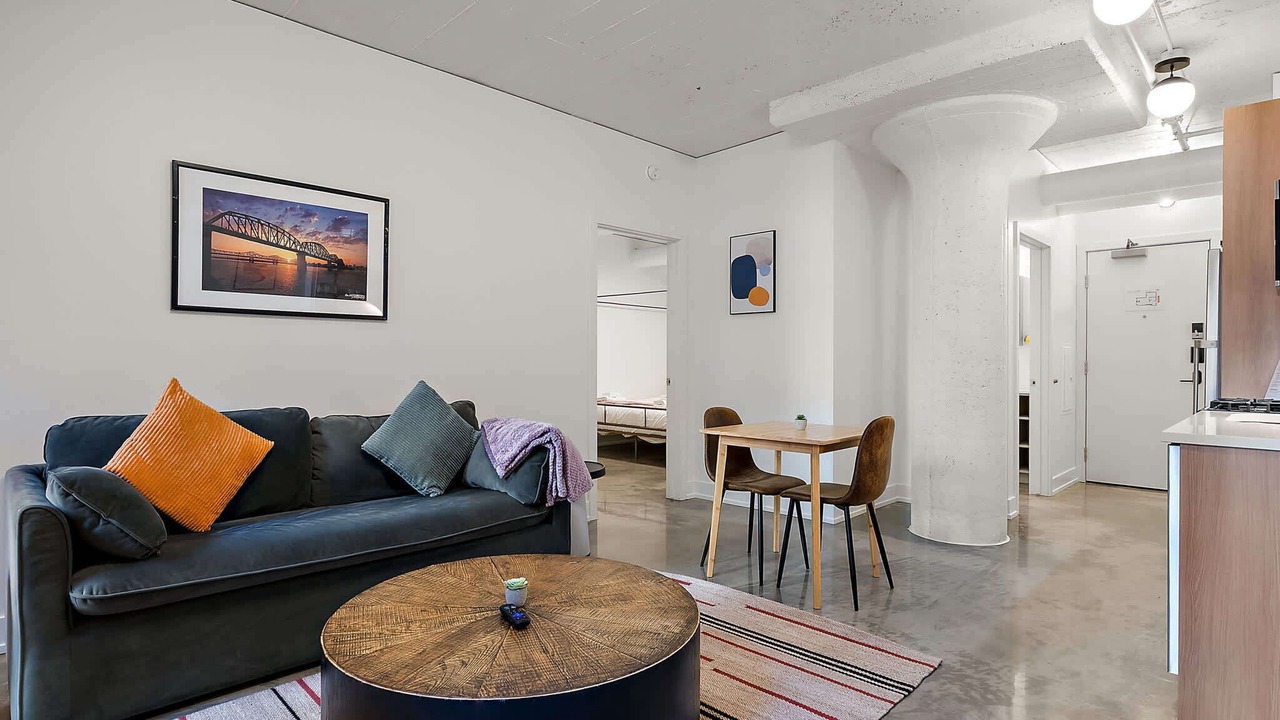 Photo of Livingroom in Warehouse District