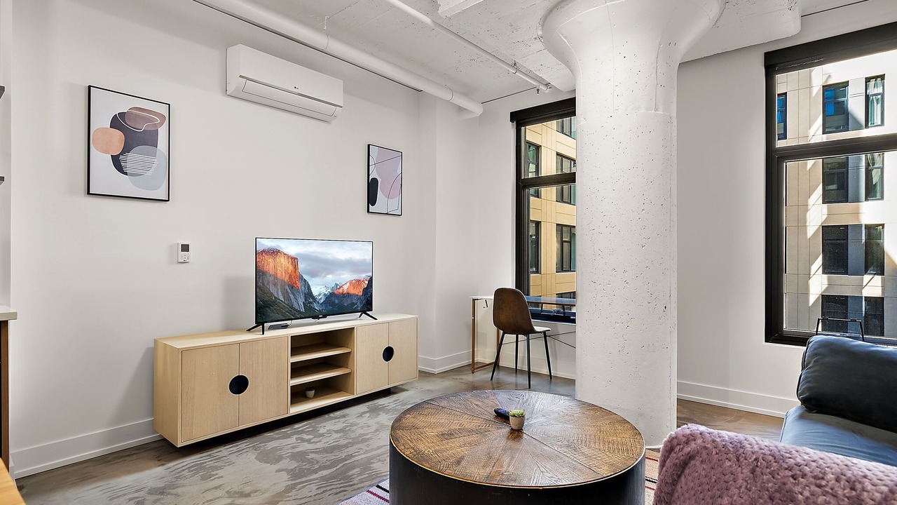 Photo of Livingroom in Warehouse District