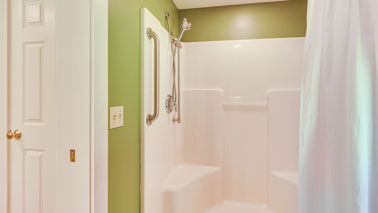 Photo of Bathroom in Hyde Park