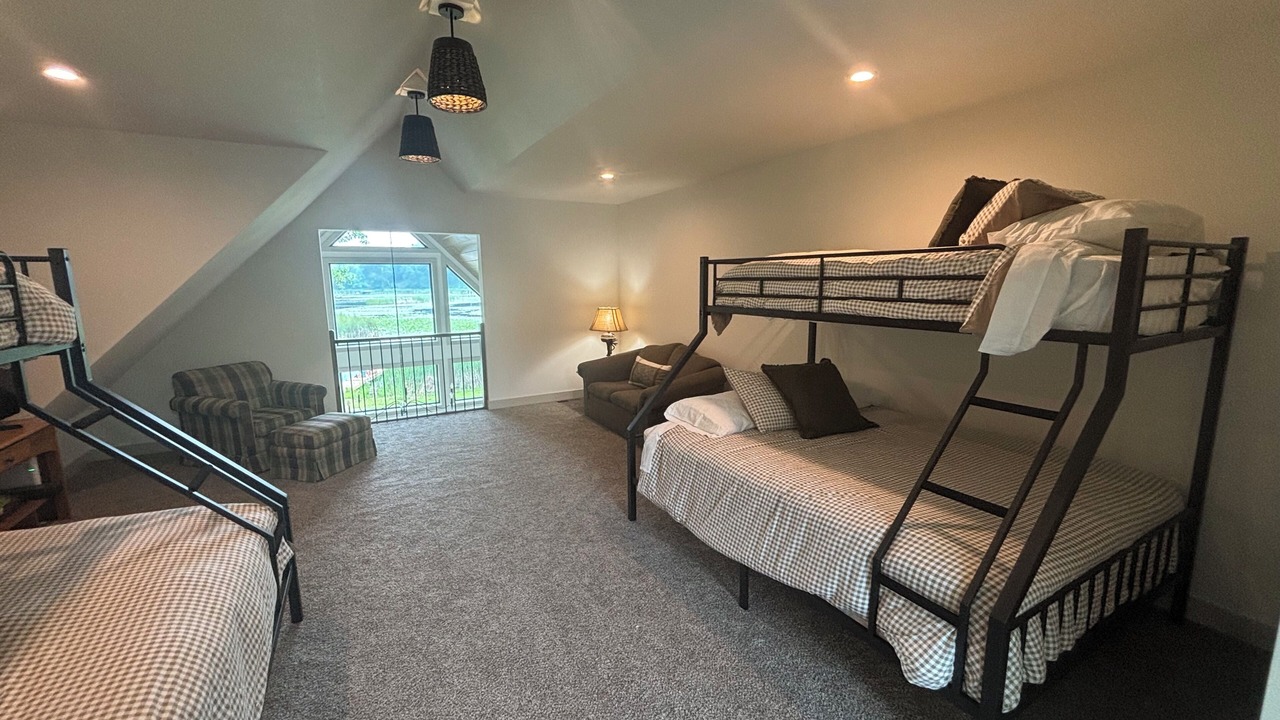 Photo of Bedroom in Cushing