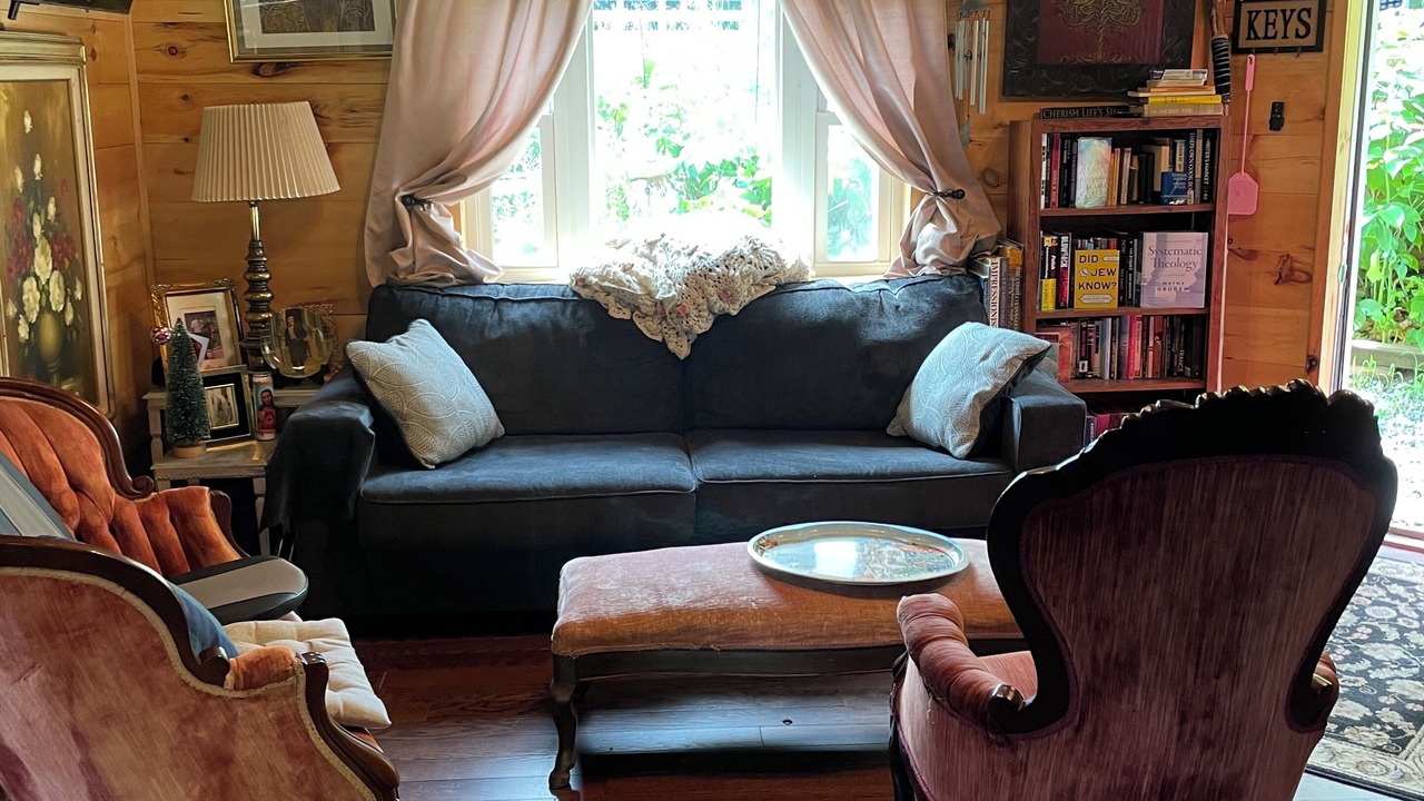 Photo of Livingroom in Town of Ephratah
