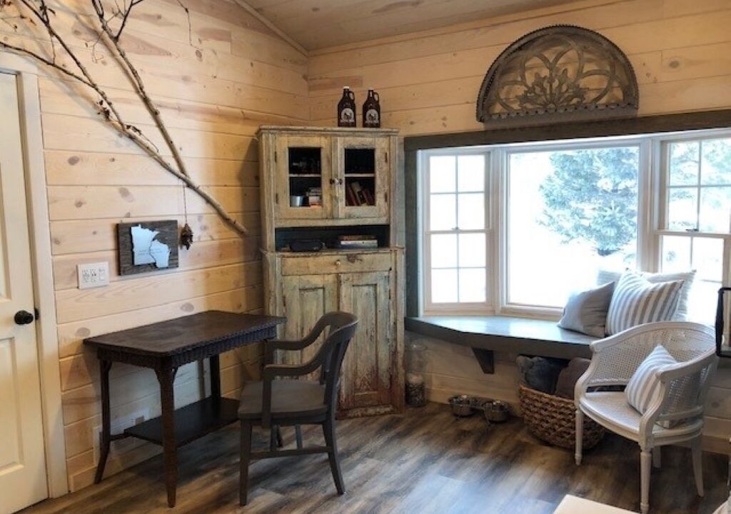 Photo of Livingroom in Amery