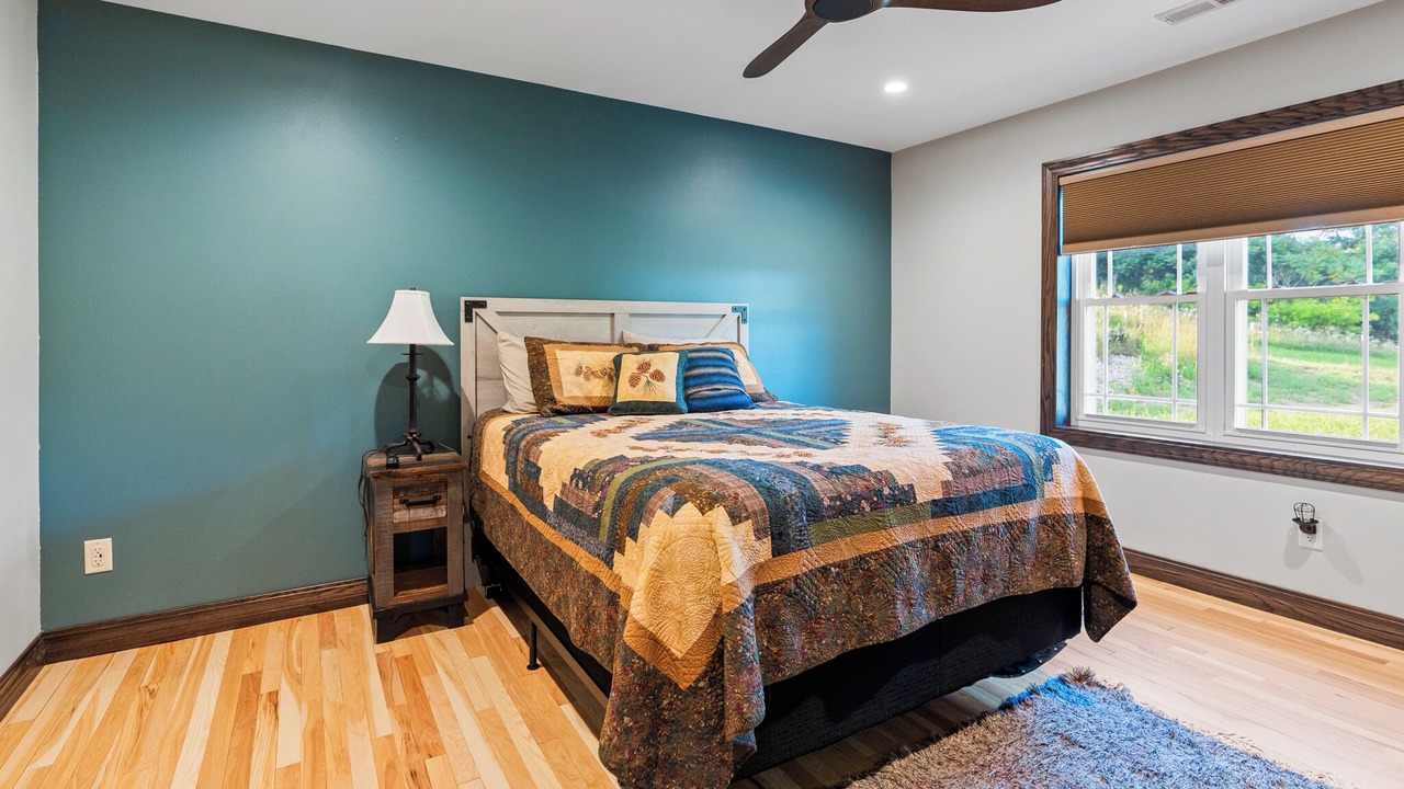 Photo of Bedroom in La Farge