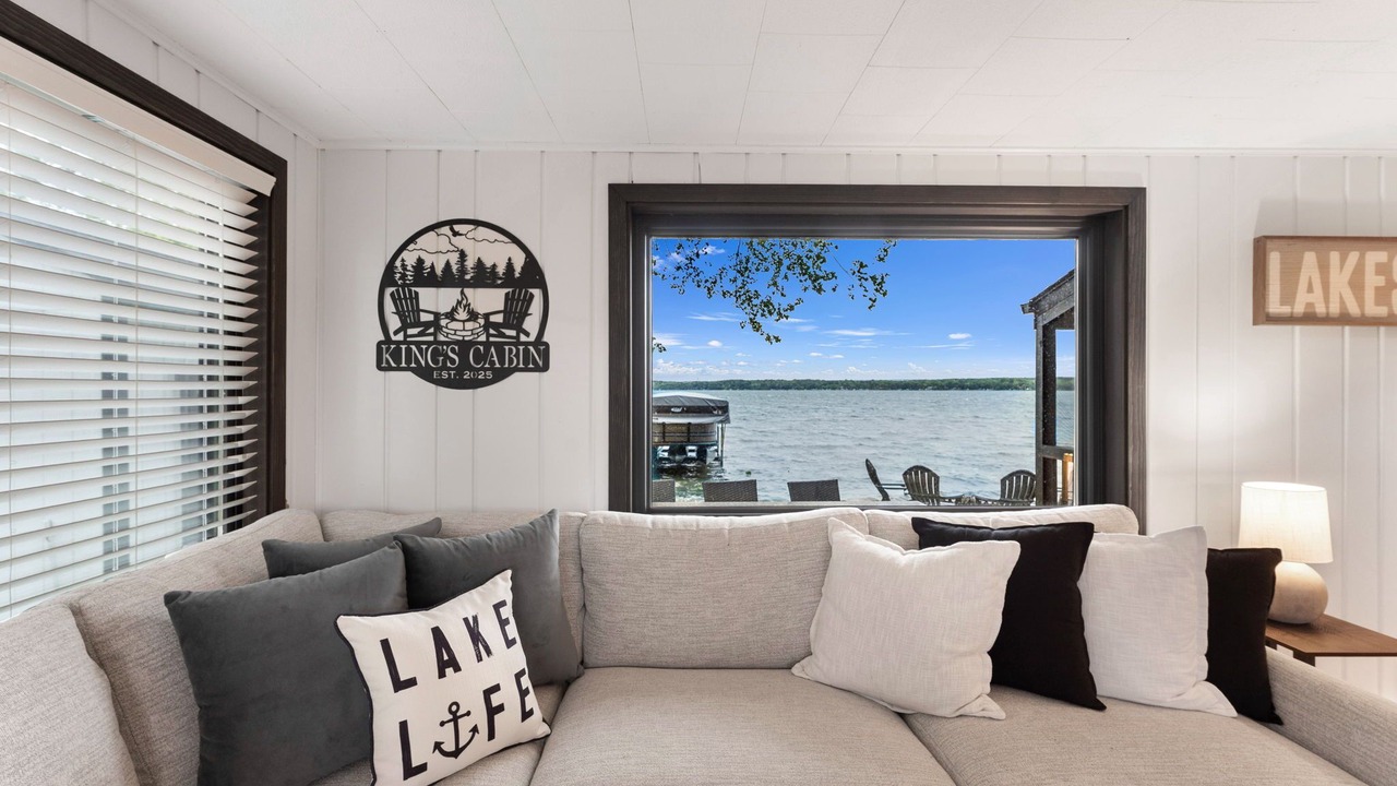 Photo of Livingroom in New Richmond