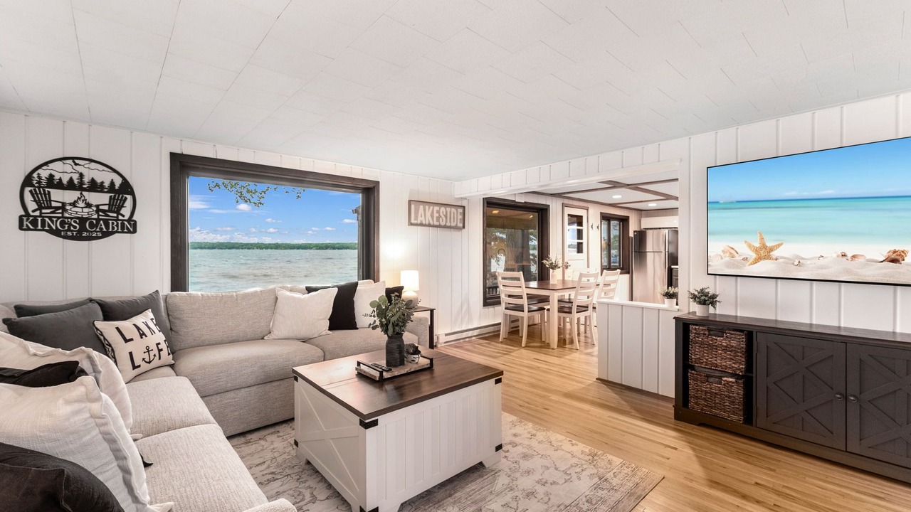Photo of Livingroom in New Richmond
