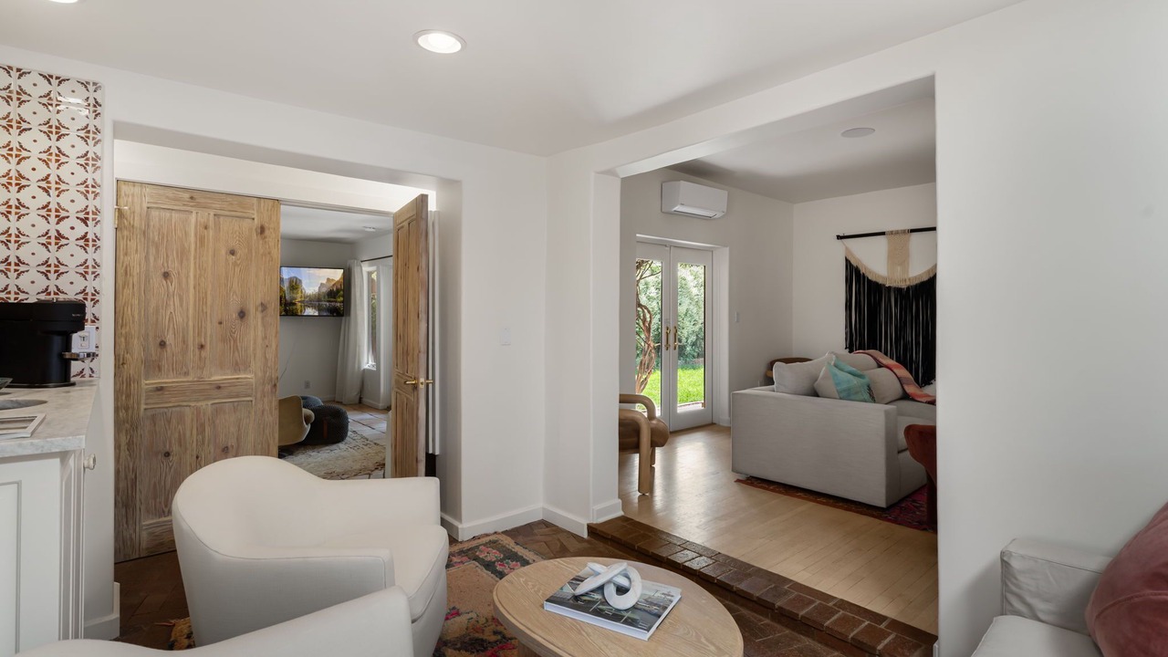 Photo of Livingroom in Northeast Santa Fe